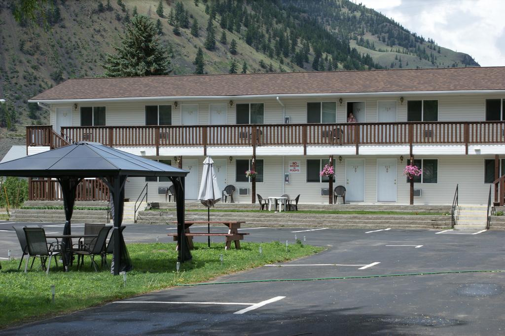Keremeos Elks Motel المظهر الخارجي الصورة